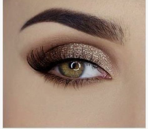 Light Eye Shadow, Easy Natural Makeup, Eye Makeup Glitter, Gorgeous Images, Make Up Gold, Glitter Shadow, Makeup Images, Eye Makeup Palette, Eyeliner Makeup