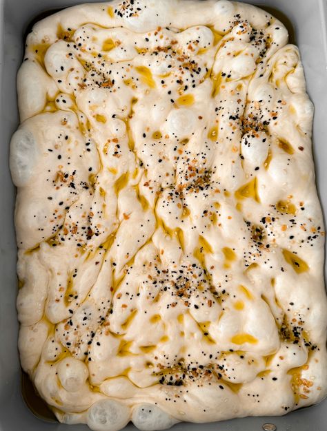 » Everything Bagel Focaccia Everything Bagel Focaccia, Foccacia Bread Sweet, Foccacia Bread Flavors, Focaccia Flavors, Focaccia Recipes, Sourdough Bagel, Foccacia Recipe, Spring Roll Pastry, Foccacia Bread