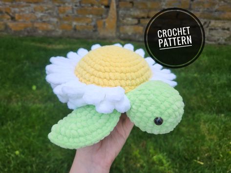 This is a crochet PATTERN for a sunflower turtle. NO physical items will be sent. It is a digital download. You will need a 5mm hook and size 5 bulky yarn. Crochet Sunflower Sea Turtle Pattern Free, Daisy Turtle Crochet, Food Turtle Crochet, Sunflower Turtle Crochet Pattern Free, Crochet Sunflower Turtle Pattern Free, Crochet Bubble Pattern, Sunflower Turtle Crochet Pattern, Flower Turtle Crochet, Turtle Crochet Pattern Free