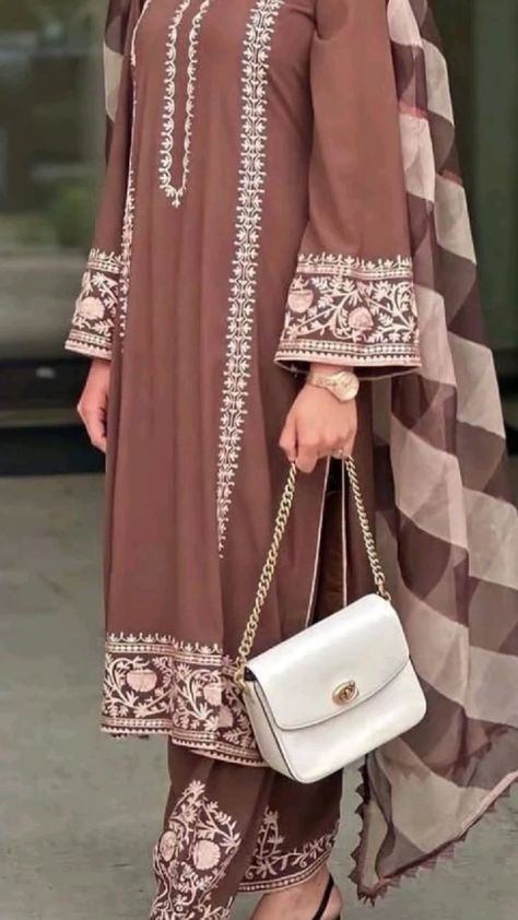 Latest Punjabi Suits, Shalwar Suit, Punjabi Suit Design, Embroidery Kurti, Embroidery Fashion Detail, Fancy Suit, Boutique Suits, Womens Trendy Dresses, Gurbani Quotes