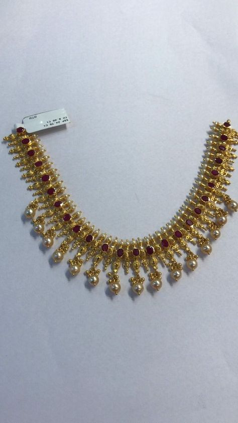 Light Weight Guttapusalu Necklace, Light Weight Gold Necklace Indian, 30 Gms Gold Necklace Set, Gold Ring Design, Ruby Necklace Designs, Twisted Earrings, 2024 Jewelry, Gold Ring Engagement, Gold Jewelry Outfits