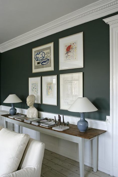 dark green walls can work! as long as they're paired with white trim... Green Walls Living Room, Dark Green Living Room, Dining Room Wainscoting, Living Room Wall Designs, White Wainscoting, Green Dining Room, Dark Green Walls, Floor Renovation, Green Walls