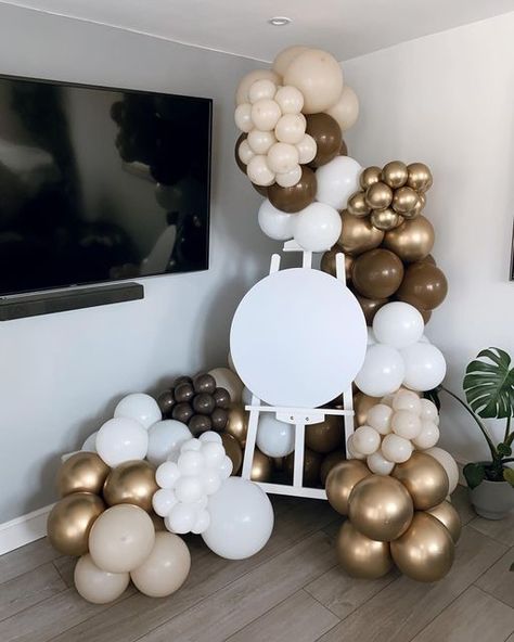 Balloon Colour Schemes, Balloon Arch With Sign, Balloon Tower, Mini Garland, Wedding Balloon Decorations, Balloon Display, Birthday Bouquet, Mini Balloons, Entrance Sign