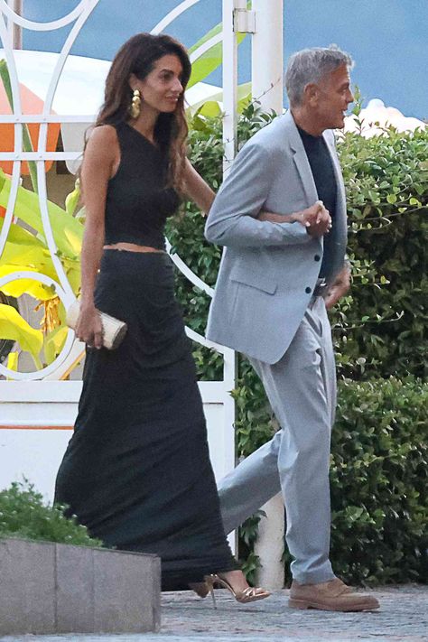 George and Amal Clooney Spotted Taking Boat Trip in Lake Como and Dining at Five-Star Luxury Hotel Amal Clooney Fashion, Amal Clooney Evening Gown, George Clooney Lake Como, Amal Clooney Date Night Style, Kate Core, Amal Clooney Pregnant Style, George Clooney Out Of Sight, Amal Clooney Pregnant, George And Amal