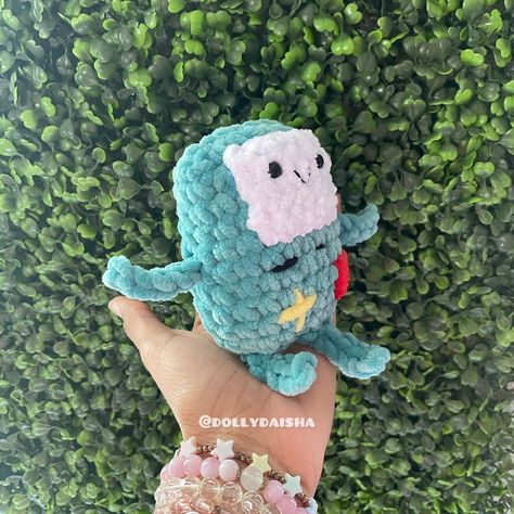 ♡︎ Crochet bmo plushie ♡︎ pattern by @ammygurumiku Birthday Gift for my cousin ! Probably gonna make a couple more for my markets ! #crochet #crochetbmo #bmo #adventuretime #crochetplushie #crochetersofinstagram Bmo Crochet Pattern, Jake Adventure Time Crochet, Crochet Bmo Bag, Crochet Gunther Adventure Time, Bmo Plushie, Bemo Adventure Time Crochet, Plushie Patterns, My Cousin, Adventure Time