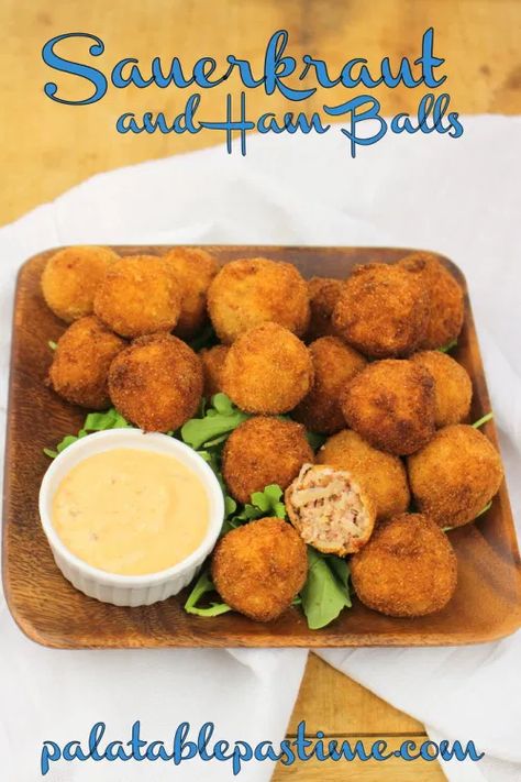 Appetizer Balls, Sauerkraut Balls, Christmas Appetizer Ideas, Stuffing Balls Recipe, Meal Board, Ham Balls, Party Food Easy, Easy Finger Foods, Crockpot Appetizers