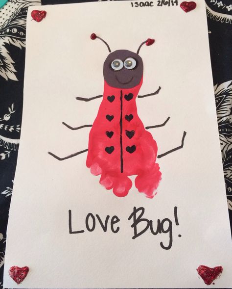 "Love Bug" valentines day craft!: footprint, red paint, glitter glue, sharpie, googly eyes, black construction paper! #valentinesday #lovebug #crafts #kids Toddler Valentine Crafts, Valentines Day Crafts, Easy Valentine Crafts, Arts And Crafts For Teens, Baby Art Projects, Footprint Crafts, Valentine's Day Crafts For Kids, February Valentines, Valentines Crafts