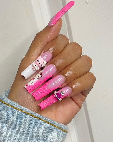 Hello kitty nails Vday Nails, Kitty Nails, Valentine Nails, Hello Kitty Nails, Cat Valentine, Valentines Nails, Nail Inspo, Nail Designs, Hello Kitty