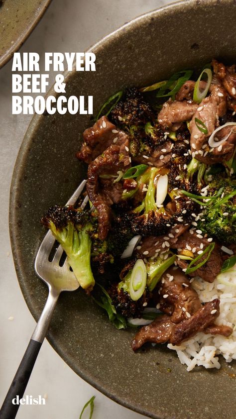 Air Fryer Mongolian Beef, Air Fryer Beef And Broccoli, Beef Air Fryer Recipes, Airfryer Broccoli, Air Fryer Beef Recipes, Beef Brocoli, Airfryer Dinner, Air Fryer Beef, Steak And Broccoli