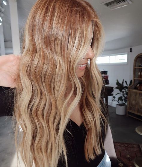 Copper Blonde Balayage, Cute Back To School Hairstyles, Red Hair With Blonde Highlights, Copper Blonde Hair, Red Blonde, Summer Blonde Hair, Red Blonde Hair, Strawberry Blonde Hair Color, Strawberry Hair