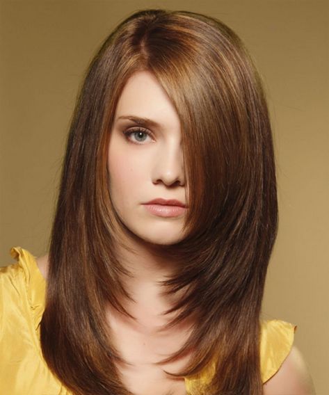 haircut for medium hair round face shape women #hairstyles #hair #face Haircuts For Long Hair With Layers, Long Face Hairstyles, Round Face Haircuts, Haircuts For Medium Hair, Long Brown Hair, Haircuts Straight Hair, Long Hair With Bangs, Long Layered Hair, Haircuts For Long Hair