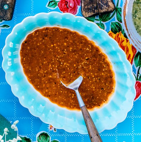 Vegetarian Chile, Mexican Chile, Mexican Salsa Recipes, Fresh Tomato Recipes, Red Salsa, Mexican Salsa, Backyard Parties, Easy Salsa, Salsa Dip