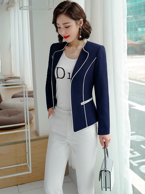 Business Wear Women, Lady Coat, Chic Work Outfit, Corporate Attire, Indian Men Fashion, Iranian Women Fashion, Office Wear Women, Stylish Blazer, Ladies Blazer