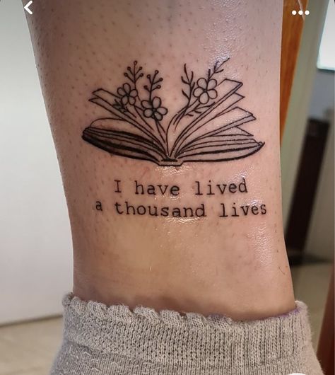 Literature Tattoos, Bookworm Tattoo, Book Inspired Tattoos, Reading Tattoo, Twilight Tattoos, Teacher Tattoos, Tattoos Colorful, Tattoos Watercolor, Tattoos Forearm