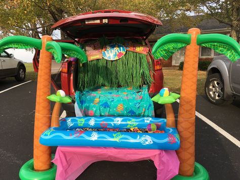 Trunk or Treat Luau Tacky Tourist Costume, Housewarming Party Food, Golf Cart Decorations, Dance Party Decorations, Autumn Tea Party, Stall Decorations, Haunted House Halloween Party, Trunk Or Treat Ideas, Hawaiian Party Decorations