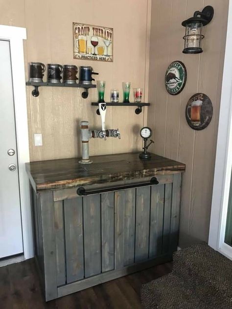 Beer Cabinet Bar Ideas, Kegerator Bar Cart, Garage Brewery, Man Cave Beer Fridge, Diy Bar With Kegerator, Kegerator Cabinet, Kegerator Bar, Outdoor Kegerator Bar Beer Taps, Bar For Home