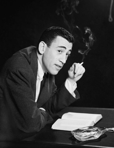 Jd Salinger, J D Salinger, Celebrities Reading, Famous Writers, Writer Tips, Catcher In The Rye, Writers And Poets, Town Country, The New Yorker