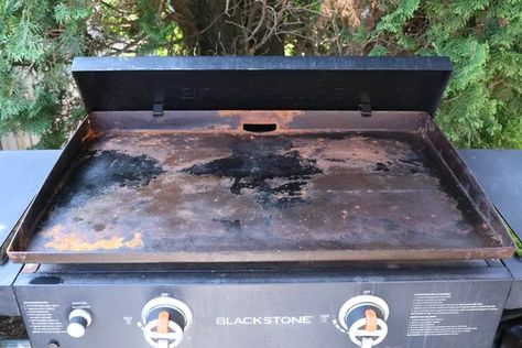 Easy Steps for Cleaning and Restoring a Flat Top Grill | ehow Flat Top Grills, Lemon Cleaning, Fireplace Facing, Outdoor Grill Station, Coloured Grout, Breakfast For A Crowd, Large Family Meals, Flat Top Grill, Remove Rust