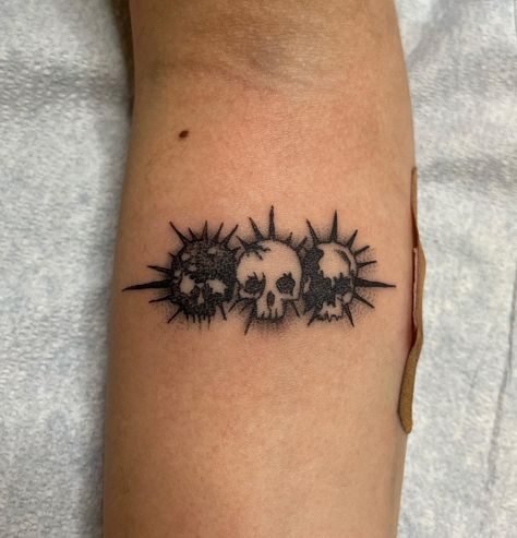 Vincent Tattoo, San Diego Tattoo, Funny Poses, Doodle Tattoo, Tattoos For Black Skin, February 19, Skull Tattoos, Dope Tattoos, First Tattoo