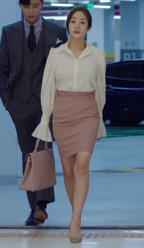 Kim Miso Secretary Outfit, Kdrama Corporate Attire, Secretary Outfits Offices Work Clothes, Formal Skirt Outfit Business, Kdrama Office Outfits Women, Secretary Kim Outfit, Kdrama Office Outfit, Secretary Outfits Offices, Office Wear Women Work Outfits