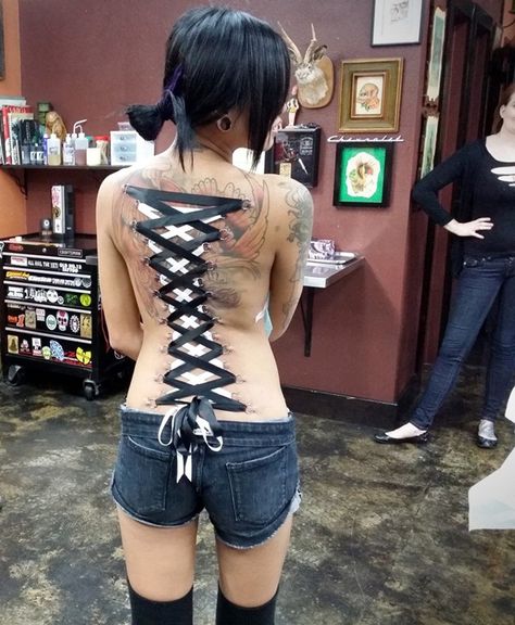 100+ Corset Piercing Examples, Procedure, Pain, Cost, Care awesome  Check more at http://fabulousdesign.net/corset-piercing/ Play Piercings, Corset Piercing, Side Leg Tattoo, Corset Tattoo, Back Piercings, Hand Doodles, Tattoo Zeichnungen, Cool Piercings, Cute Piercings