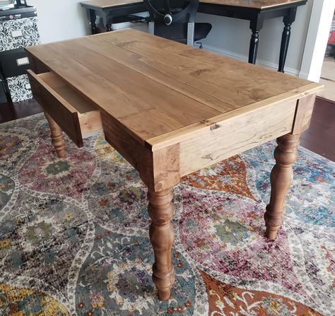 Farmhouse Desk Diy, Wood Desk Plans, Diy Wood Desk, Farmhouse Table Legs, Farmhouse Table Plans, Farmhouse Desk, Desk Plans, Farmhouse Side Table, Diy Farmhouse Table