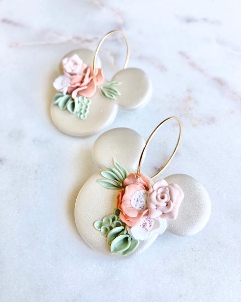 Clay Disney, Earrings 2024, Polymer Clay Disney, Polymer Clay Embroidery, Disney Earrings, Diy Earrings Polymer Clay, Handmade Clay Jewelry, Earrings Polymer, Polymer Jewelry