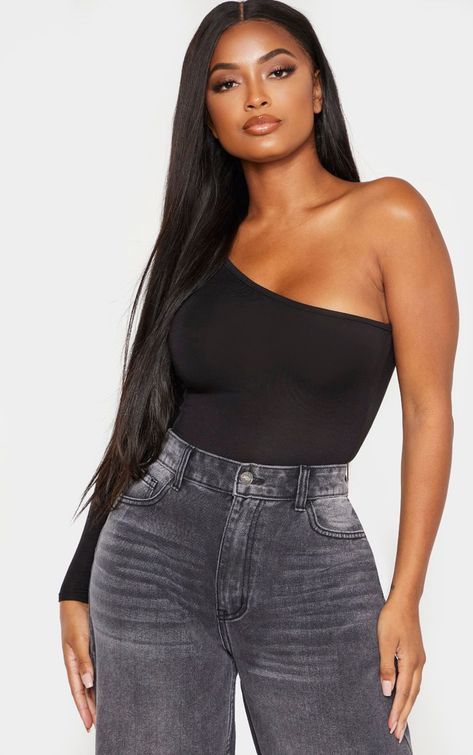 One Sleeve Bodysuit Outfit, One Shoulder Bodysuit Outfit, Marilyn Melo, Black Wash Jeans, One Shoulder Bodysuit, Raiders Girl, Bodysuit Outfit, Black Bandeau, Workout Results