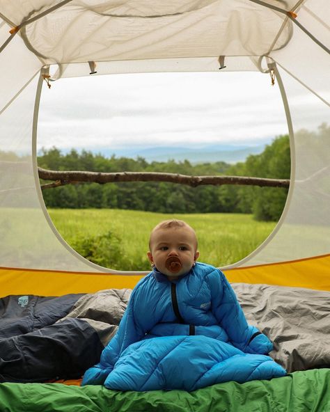 Morrison Outdoors (@morrisonoutdoors) • Instagram photos and videos Backpacking With Kids, Hiking With Baby, Camping Photoshoot, Baby Camping, 888 Manifestation, Baby Hiking, Baby Sleeping Bags, Camping With Toddlers, Sunday Kind Of Love