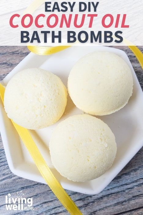 Bath Recipes Diy, Bath Bomb Recipe Easy, Bath Boms Diy, Coconut Oil Bath, Bath Boms, Bath Bomb Ingredients, Skincare Diy, Coconut Bath, Diy Coconut