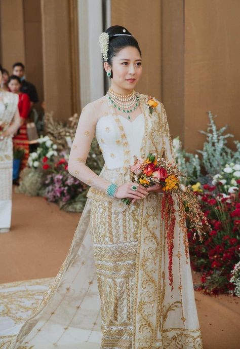 Myanmarweddingdress Wedding Dresses Myanmar, Burmese Wedding Dress, Myanmar Wedding Dress Design, Burmese Bridal Dress, Myanmar Wedding Photo, Myanmar Weeding Dress Design Latest, Myanmar Wedding Dress Design 2022, Detachable Sleeves Wedding Dress, Thai Silk Dresses