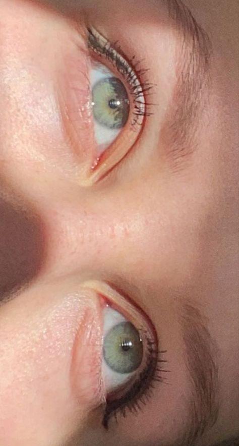 Green Eyes And Blonde Hair, Blueish Green Eyes, Mint Green Eyes, Light Green Eyes Aesthetic, Pale Green Eyes, Light Green Eyes, Green Brown Eyes, Jade Eyes, Verde Jade