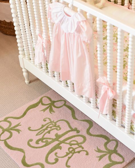 French Country Decorating Living Room, Bumper Pads For Cribs, Classic Nursery, Machine Applique Designs, Girl Nursery Room, Sweet Caroline, Princess Room, Girly Room, Girl’s Room