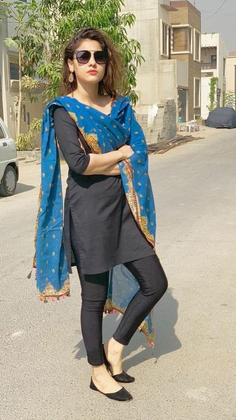 Hina Altaf, Dressing Design, Pakistani Fashion Casual, Pakistani Dresses Casual, Salwar Kamiz, Beautiful Dresses For Women, Pakistani Dress Design, Indian Designer Outfits, Indian Fashion Dresses