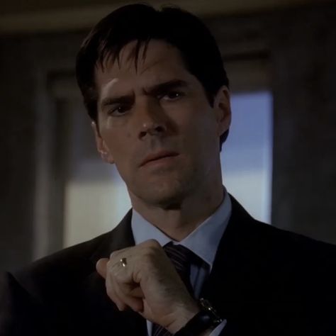 Luke Alvez, Aaron Hotchner, Thomas Gibson, Crimal Minds, Matthew Gray, Matthew Gray Gubler, Fbi Agent, Best Tv, Serie Tv