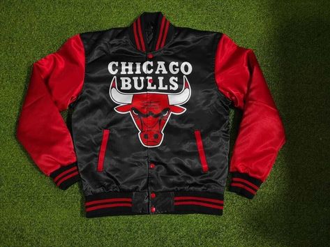 #NBAStyle
#BasketballFashion
#HoopsGear
#NBASwag
#CourtStyle
#GameDayReady
#NBAThreads
#BasketballApparel
#NBAFashion  #eBay #eBayStore #eBaySeller #Black #ChicagoBulls #Basketball #Jacket #NBA #Men #RegularSeason #Craftmenking #MichaelJordan #UnisexAdult Satin Varsity Jacket, Lakers Jacket, Basketball Jacket, Nba Bulls, Chicago Bulls Logo, Vintage Chicago Bulls, Nba Fashion, Nba Chicago Bulls, Satin Jacket