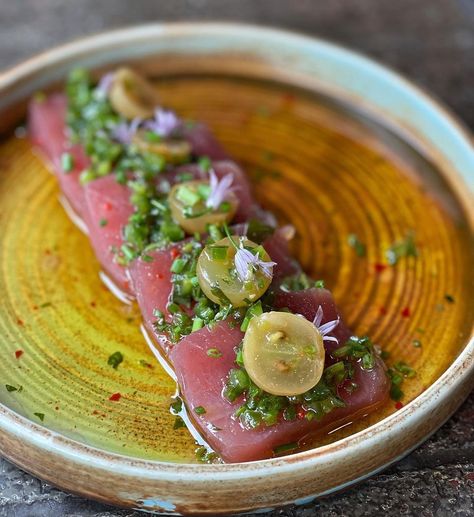 If this doesn’t make you drool.. 🤤 Yellowfin tuna crudo, nuoc cham, jalapeño relish & pink moscat grapes @toroboston #tunacrudo #yellowfintuna #tunafish Tuna Crudo, Jalapeno Relish, Yellowfin Tuna, Tuna Fish, Tuna Recipes, Daily Recipes, Tasting Menu, Fish Dishes, Daily Meals