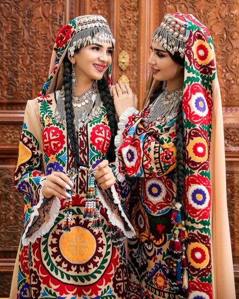 Khurshed Sattorov’s Instagram profile post Tajiki Dress, Mehendi Shoot, Afghan Wedding Dress, Afghanistan Culture, Asian Traditional Clothes, Hunza Valley, Afghani Clothes, Afghan Fashion, Afghan Clothes