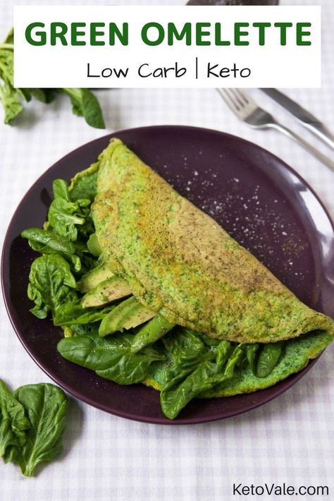 Green Omelette Green Omelette, Avocado For Breakfast, Avocado Omelette, Keto Omelette, Omelette Ideas, Healthy Omelette, Avocado Recipes Breakfast, Keto Green, Keto Breakfast Smoothie