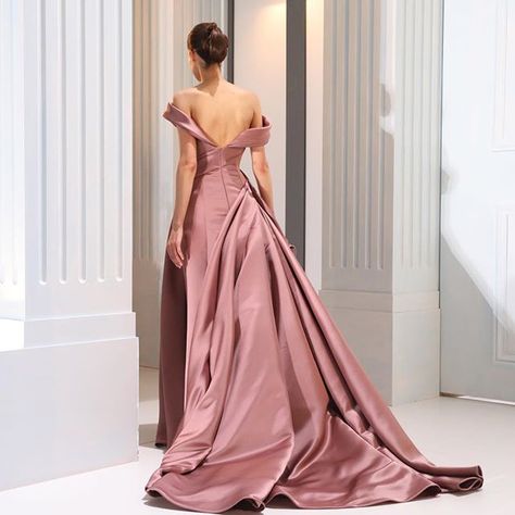 Formal Inspiration, Senior Recital, Dream Goals, Ralph Russo, Ralph And Russo, Boss Life, Maxi Robes, Fabulous Dresses, Dress Inspiration