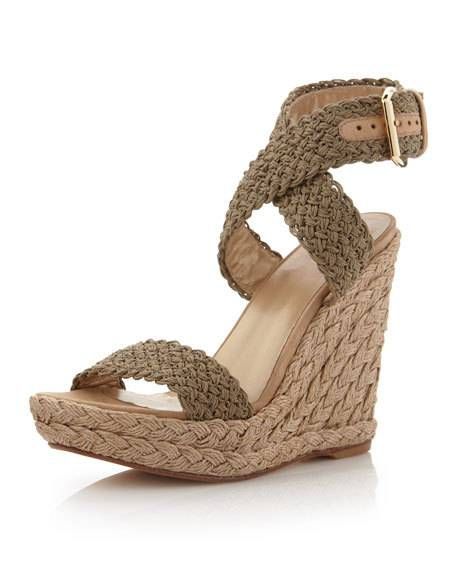 Alex Crochet Wedge Sandal, Swamp Stewart Weitzman, Summer Legs, Stuart Weitzman Wedges, Jennifer Aniston Style, Jenifer Aniston, Stuart Weitzman Sandals, Steve Madden Wedges, Espadrille Sandals, Stuart Weitzman Shoes