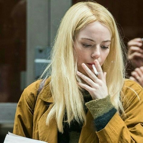 Abercrombie Girls, I Love Cinema, Emma Stone, Girl Crushes, Happy Couple, Mind Blowing, Girl Icons, Blonde Girl, Role Models