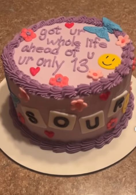 Olivia Rodrigo Bday, Olivia Rodrigo Cakes Ideas, Olivia Rodrigo Cakes Birthday, Olivia Rodrigo Birthday Party Theme, Olivia Rodrigo Party Ideas, Olivia Rodrigo Birthday Cake, Cute Bday Cakes, Olivia Rodrigo Birthday Party, 13th Birthday Cake Ideas