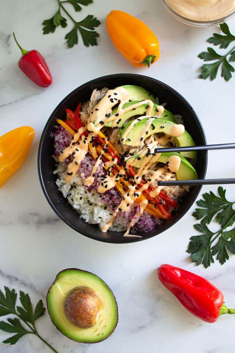 Salmon Poke Bowl Recipe Spicy Mayo, Spicy Tuna Poke Bowl, Spicy Tuna Poke, Sriracha Mayo Recipe, Sriracha Mayo Sauce, Parmesan Crusted Zucchini, Sriracha Salmon, Tuna Poke Bowl, Mayo Recipe