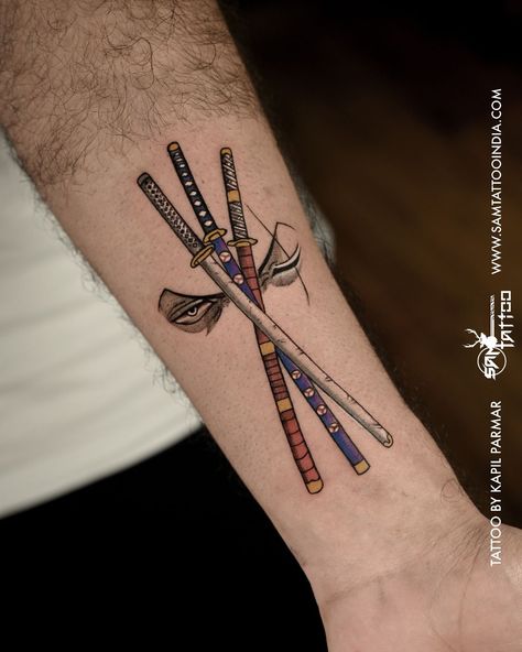 Zoro Three Swords Tattoo, Zoro Swords Tattoo, Roronoa Zoro Tattoo Design, Roronoa Zoro Tattoo Ideas, Minimalist Anime Tattoos, Zoro Tattoo Design, Zoro Tattoo Ideas, One Piece Tattoo Minimalist, Roronoa Zoro Tattoo