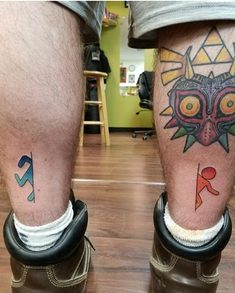 New Portal Tattoo done by Snowflake.tat2 @ the Beauty Mark in CT Portal Tattoo, Halo Tattoo, Artsy Tattoos, 2 Tattoo, Mark Tattoo, Portal Game, Portal 2, Doodle Tattoo, Gaming Tattoo