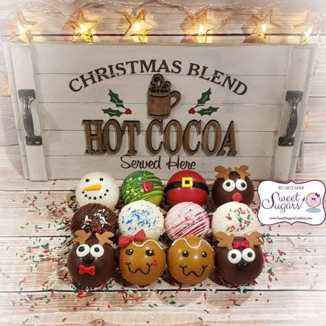 Christmas Cocoa Balls, Thanksgiving Hot Cocoa Balls, Cocoa Party, Hot Cocoa Bomb, Diy Hot Chocolate, Hot Chocolate Cocoa, Hot Chocolate Bomb, Hot Chocolate Gifts, Chocolate Diy