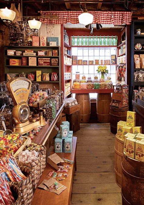 General Store Merchandising, Old Sweet Shop Aesthetic, Old Country Stores Ideas, Vintage Mercantile Old General Stores, Old General Store Ideas, Country General Store, Small Country Store, Country Store Aesthetic, Old Candy Shop