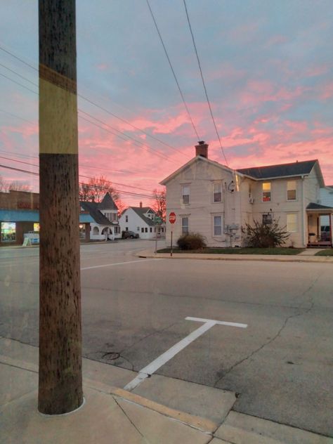 a winter sunset at 4:30 in a lovely small town Us Small Town Aesthetic, Small Town Street Photography, Small Town In California, Michigan Small Towns, Small Town Michigan, Small Town Sunset, Small Rural Town, 80s Small Town, Creepy Small Town Aesthetic