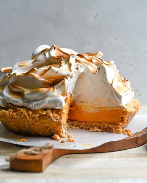 Thanksgiving Ice Cream, Pumpkin Ice Cream Pie, Smores Ice Cream, Toasted Meringue, Pumpkin Pie Ice Cream, Ice Cream Pie, Pumpkin Ice Cream, Apple Cider Caramels, Eggless Recipes